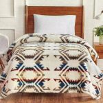 Pendleton Bedding | Pendleton Sherpa Fleece Blanket Twin | Color: White | Size: Twin | Domiro's Closet