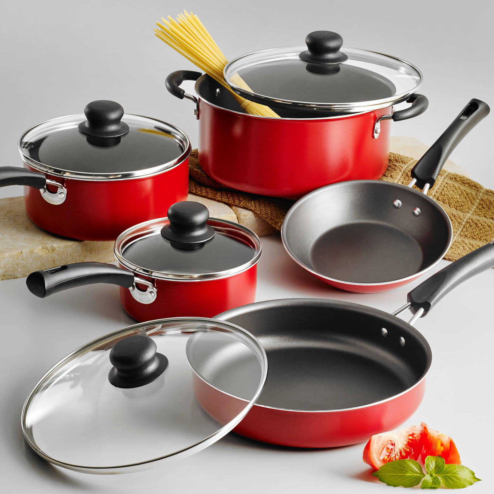 7ddef48cdf8ad38c1e56143cebc9a5efe6d49fe3b6a8015427c306699a4d72fa.jpg Tramontina 9-Piece Simple Cooking Nonstick Cookware Set, Black/Red - Image 1