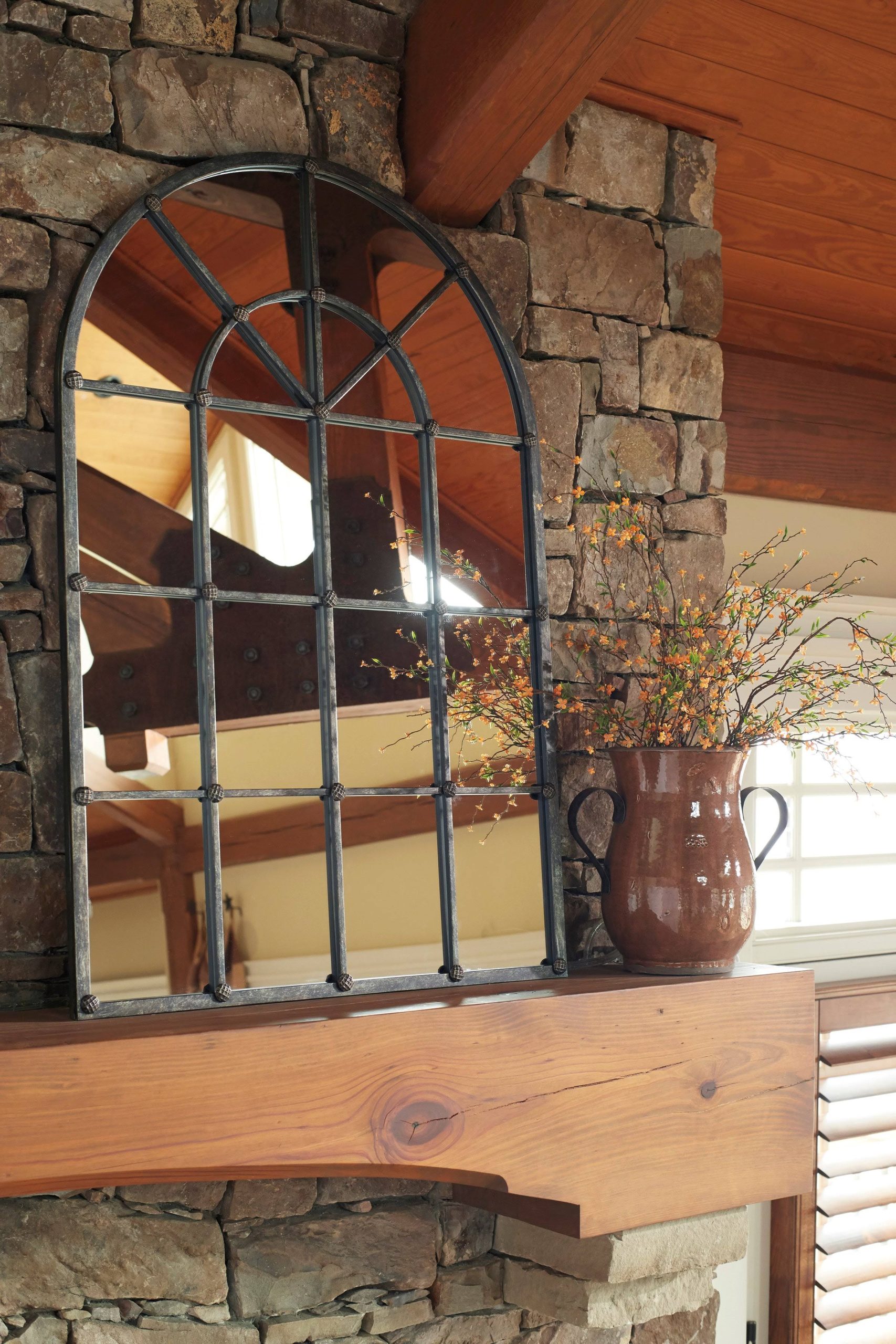 7ebfa8290e6cb9914635db0a9028d33d7b773cf306325bafaf9256f2aebfd008.jpg Ashley Oengus Accent Mirror - Image 1