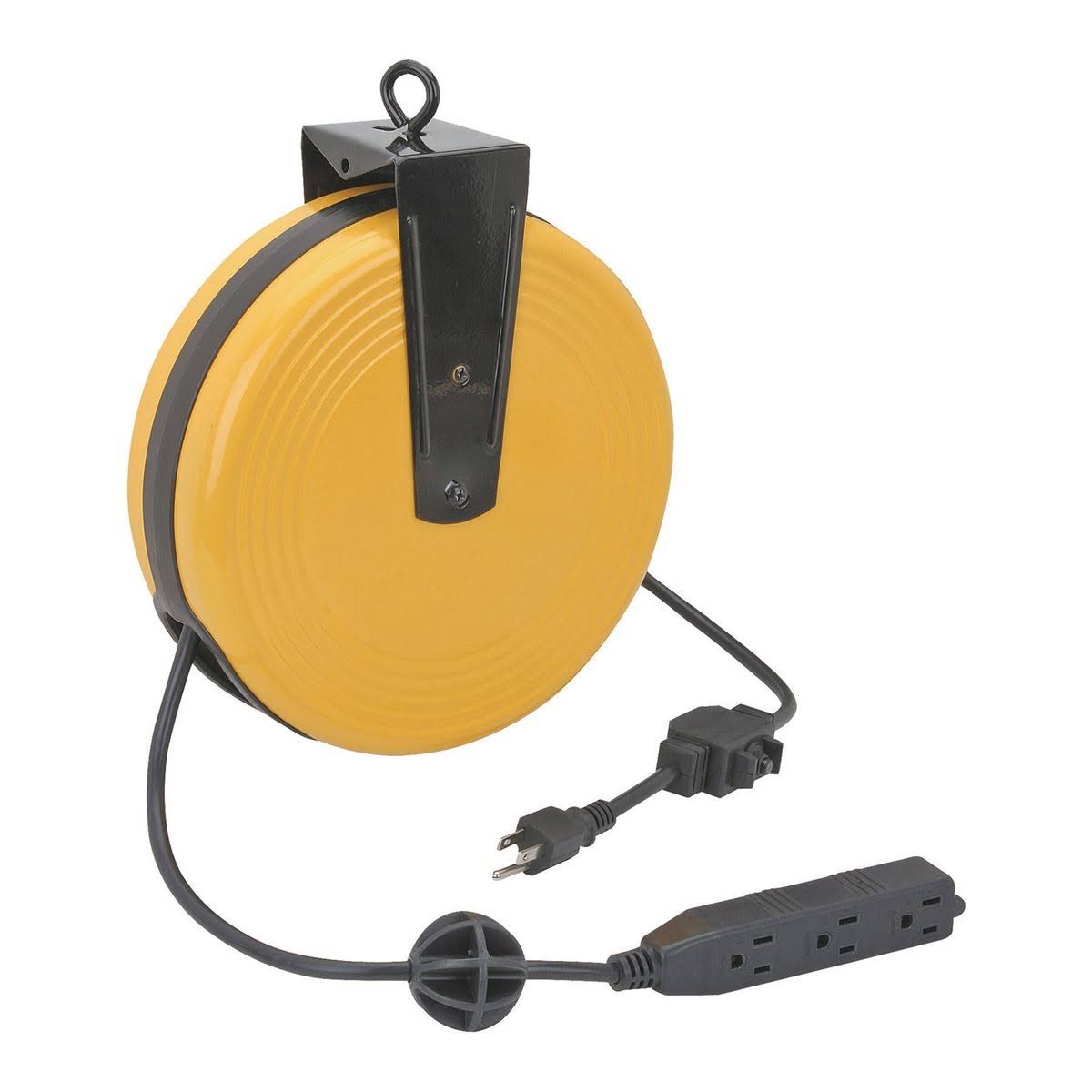 80c76657530f0a91517989bdcafcc1f41b070684ff2309333cc55cdfb3b6d3cf.jpg Hft 30 ft. Retractable Cord Reel with Triple Tap 66832 - Image 1