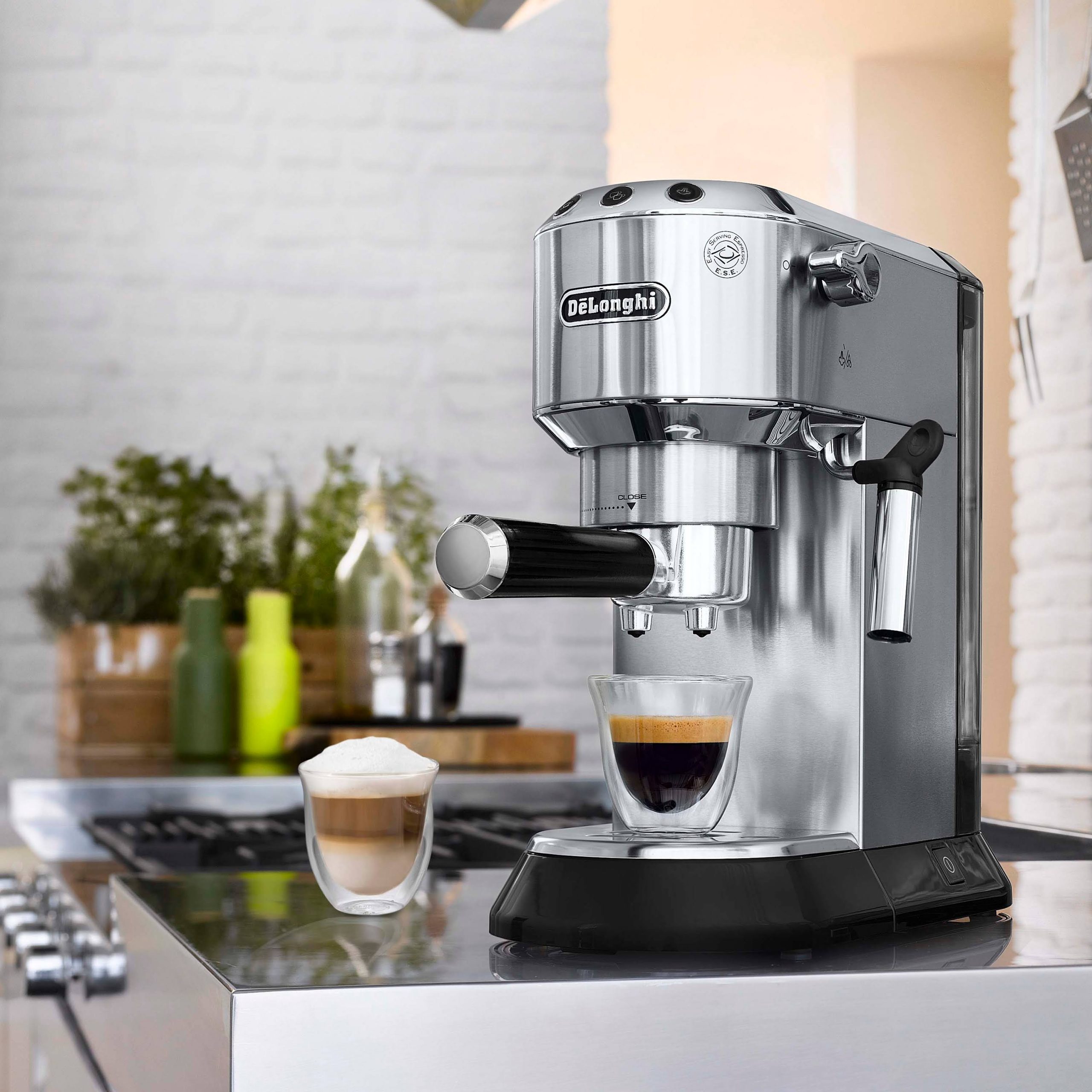 8225346516dd27086558ed0d0618c1079d586d61cf2f8a795d8a0505b0852ef5.jpg DeLonghi - DEDICA Espresso Machine - Silver - Image 1