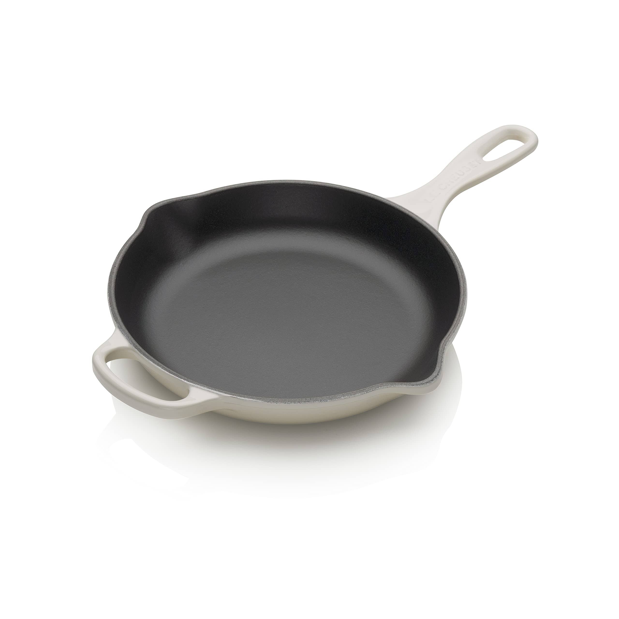 85efa65f1489ae12af3aa61039a6970d8cab787b86885035c15340ab84a2eaf6.jpg Le Creuset Signature Cast Iron Handle Skillet, 9-in, Meringue - Image 1