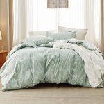 Bedsure Queen Comforter Set - Sage Green Comforter, Cute Floral Bedding Comforter Sets, 3 Pieces, 1 Soft Reversible Botanical Flowers Comforter and 2