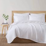 Matelasse Organic Cotton Twin XL Blanket in White