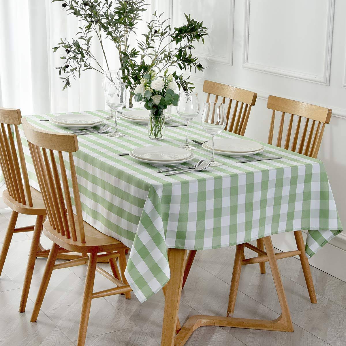 8dded4bc166206f97c4590823b1ce16c94a56307cd08a87838439aa45fbb6802.jpg maxmill Checkered Rectangular Tablecloth Water Resistance Antiwrinkle Spillproof Heavy Weight Soft Gingham Plaid Table Cloth for Buffet Banquet - Image 1