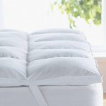 Home Sweet Home 2" inch Mattress Topper and Mattress Pad Hypo-Allergenic Down Alternative 1000 Grams Filling - King Size