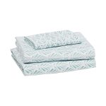 Amazon Basics Lightweight Super Soft Easy Care Microfiber Bed Sheet Set with 14-inch Deep Pockets - Twin, Aqua Fern