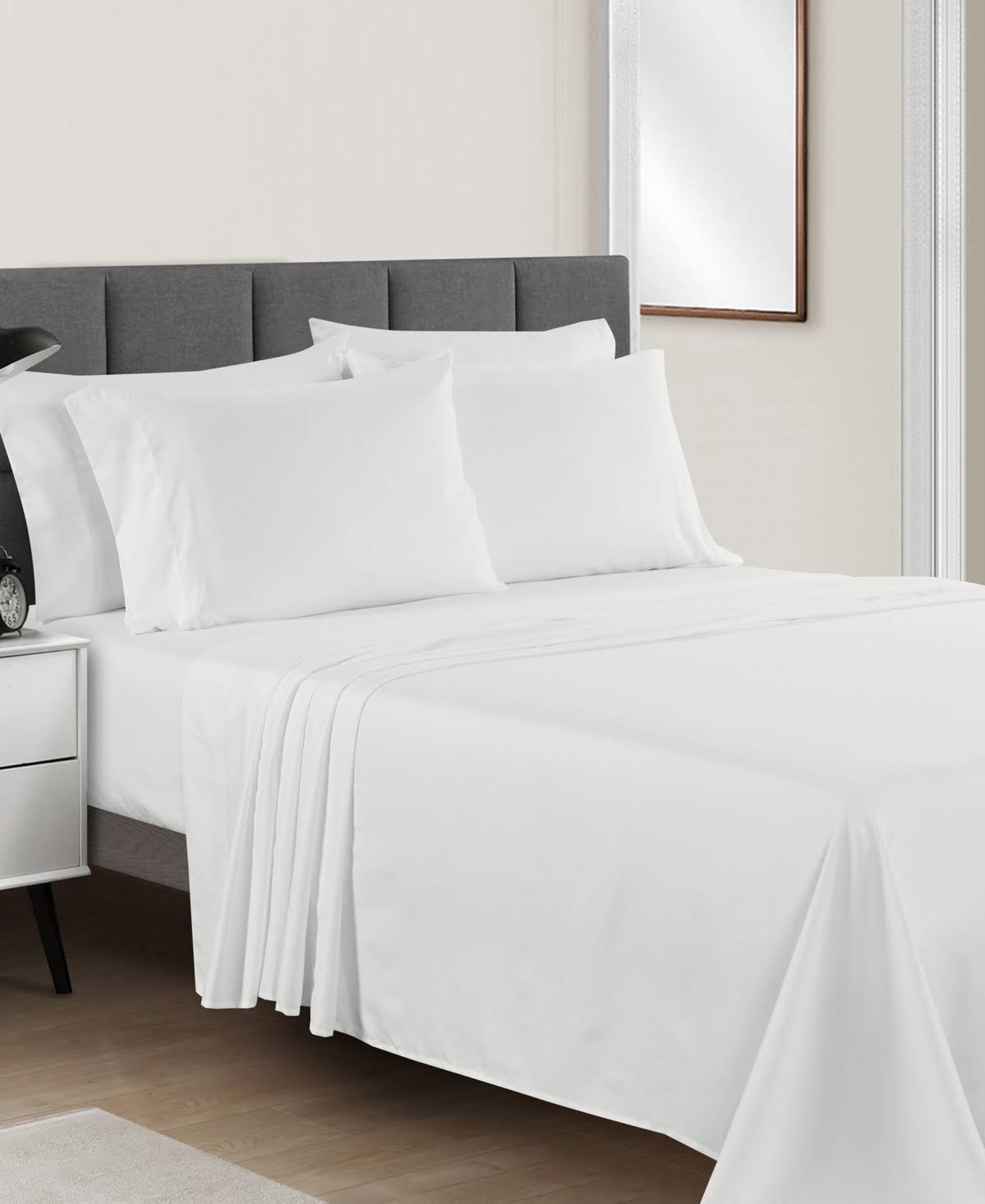 988ceded867d22c3b0484c1ef98634c1d97745caeb6ce52163da1388308cdb28.jpg Sunham Microfiber Solid 4-pc. Sheet Set, King - White - Image 1