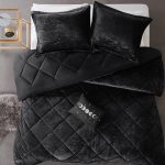 Intelligent Design Felicia Velvet Comforter Set - Black - Twin