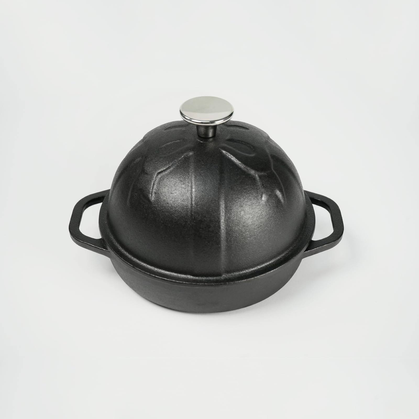 a0b0ccc5ec2bf9c557dea3fa468fa2dd5d7e38f489d75438362c440ad5bbe5a3.jpg HAWOK Cast Iron Bread Cloche, Dia.6.3inch/16cm, Sourdough Baking Pan Pre-Seasoned Black - Image 1