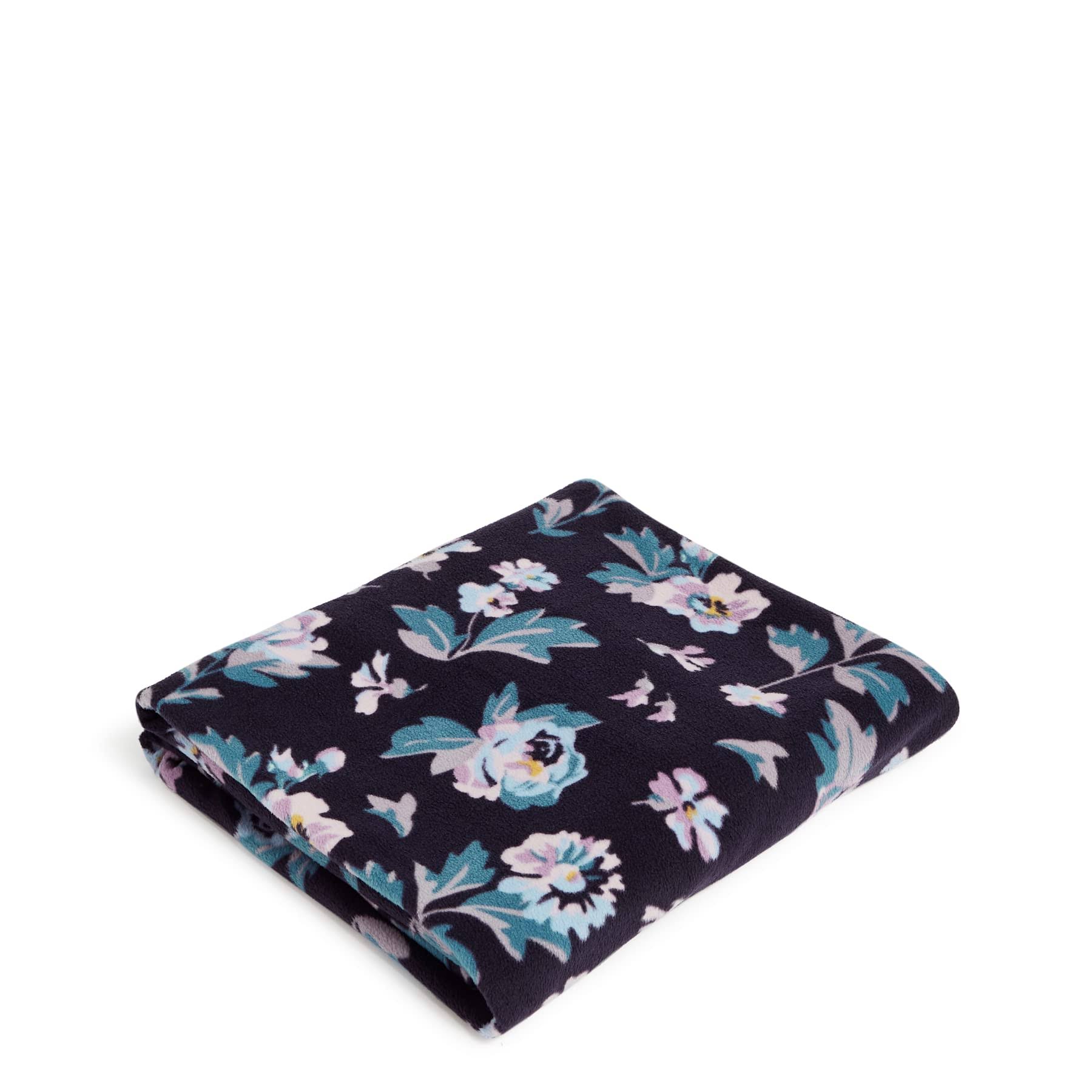 a2823c09c67056a4f10cdf2023a50c6ee43973c5ce665a38a4f16444cb8bf4ae.jpg Vera Bradley Women's Fleece Packable Fleece Blanket Navy Garden - Image 1