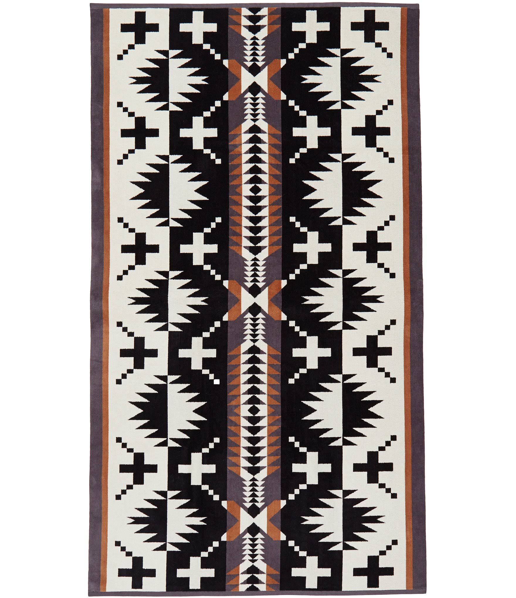 a40da8a88b4d2bdcc43ce50f29310431146168d0f41848bd66fadd75ad5c929f-1.jpg Pendleton Oversized Jacquard Towel - Spider Rock - Image 1