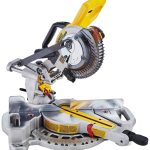 DeWalt DCS361M1 20V Max 7-1/4 in. Sliding Miter Saw