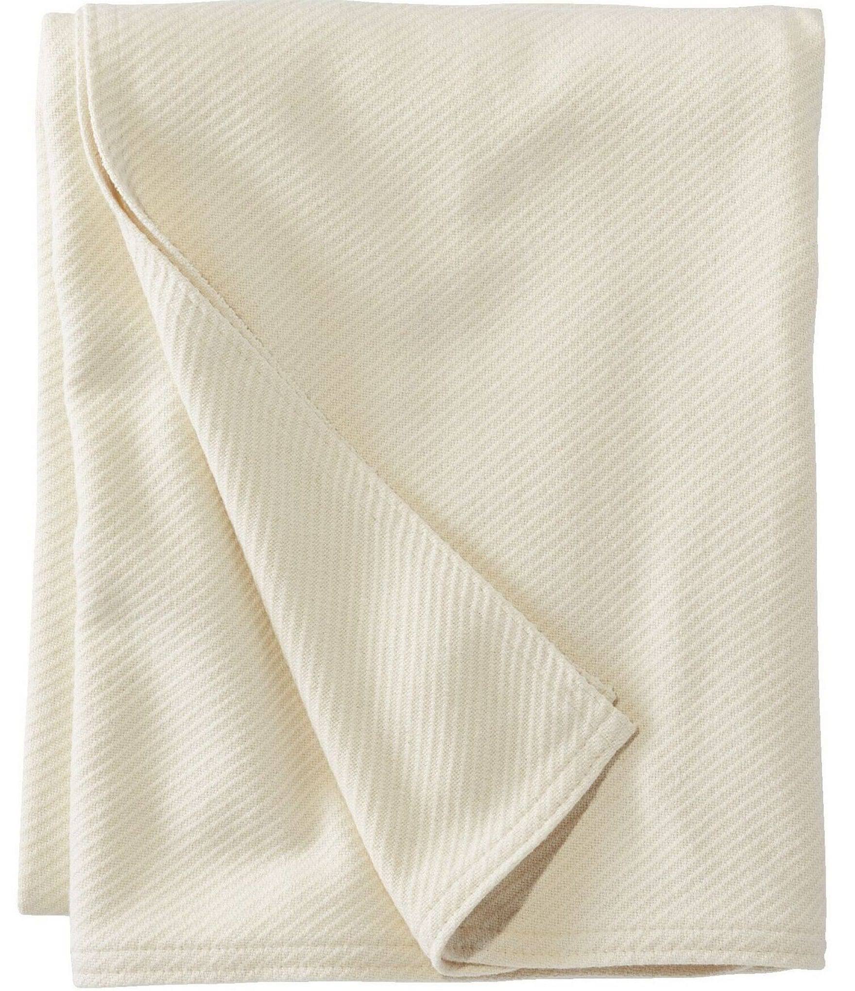 a5f38253fa2d9330b4ecd30e7554bdf701ff48ac665f086e9e4d9b8580841e8f.jpg L.L.Bean Maine Twill Bed Blanket, Full/Queen, Natural - Image 1