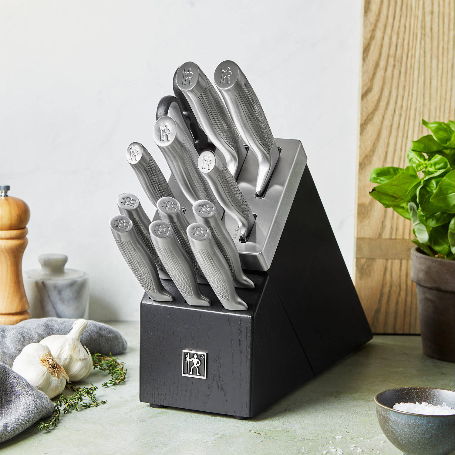 a614482ee9488fe1e8a099ab33f18120b2f873088ebdd48e6fa589e5a1f480f0.jpg Henckels Diamond 13-Pc Self-Sharpening Knife Block Set - Image 1