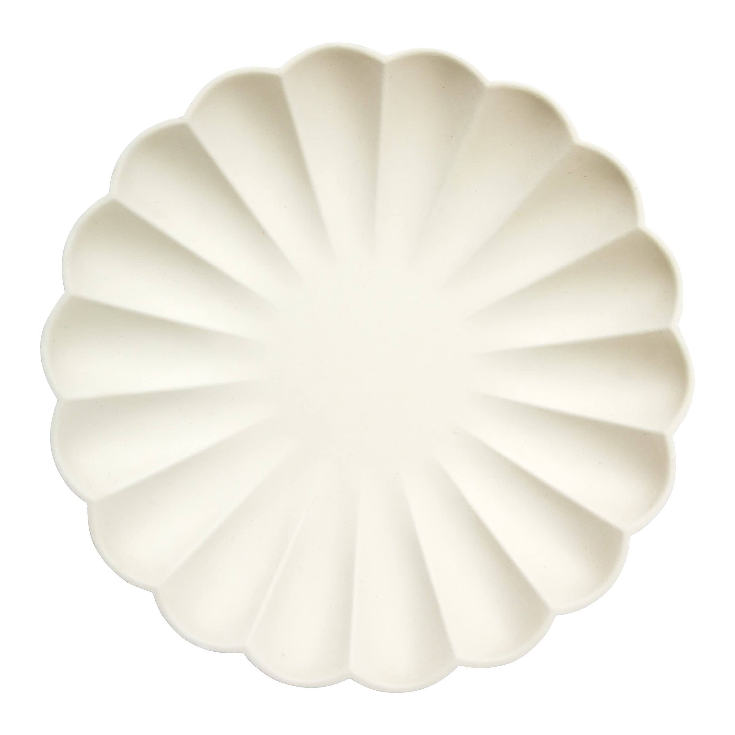 a665adbc6f77f7478879ecb761040dd6fa9feb7022b86b9a29ea4447696644ce.jpg Cream Simply Eco Large Plates - Image 1