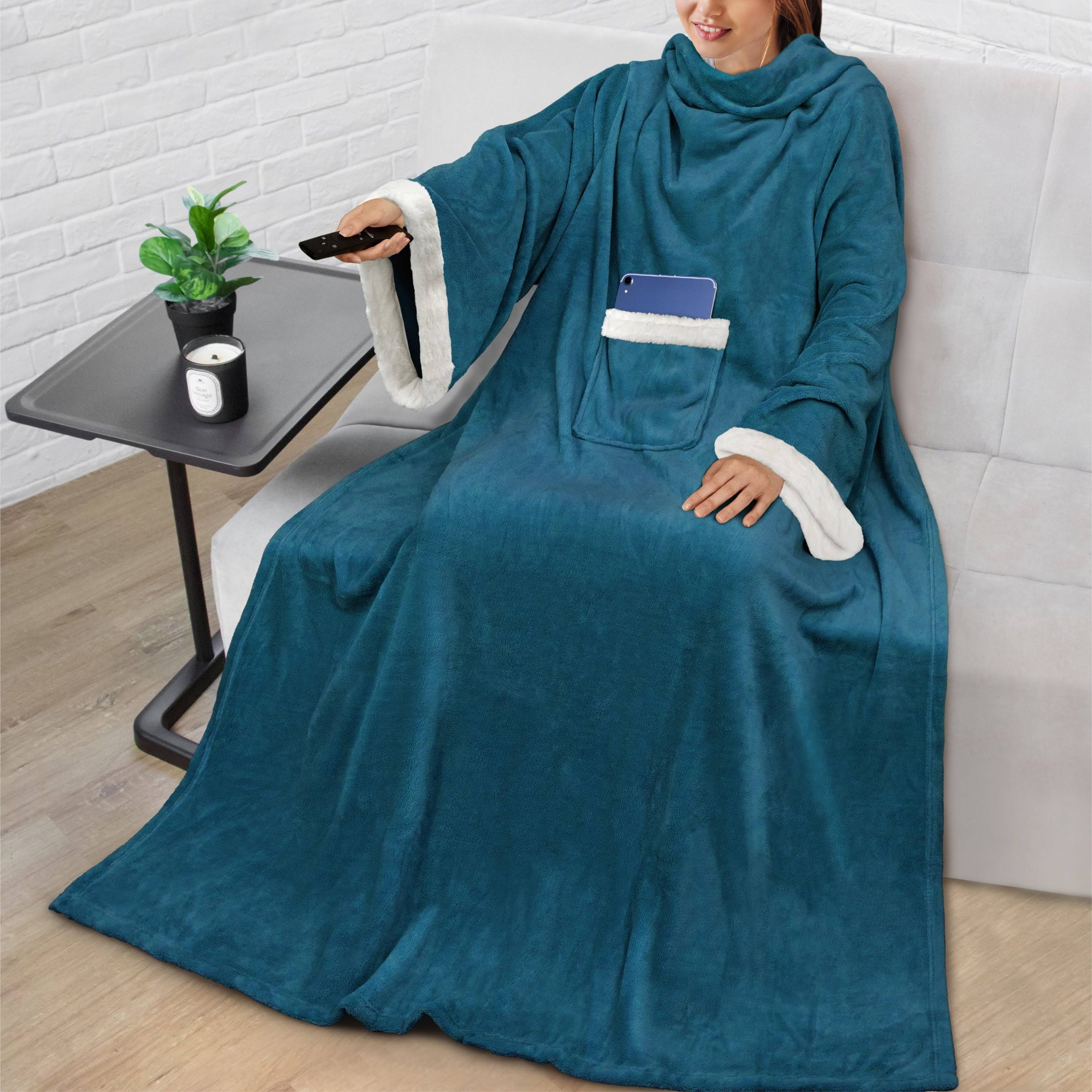 a7ab4e4b9d49776de4e423f469f1b2dca668f27452b8b26df9c8c02db52524ef.jpg PAVILIA Deluxe Fleece Blanket with Sleeves for Women, Men, Adult | Plush, Cozy, Warm, Extra Soft, Plush, Functional, Lightweight - Image 1