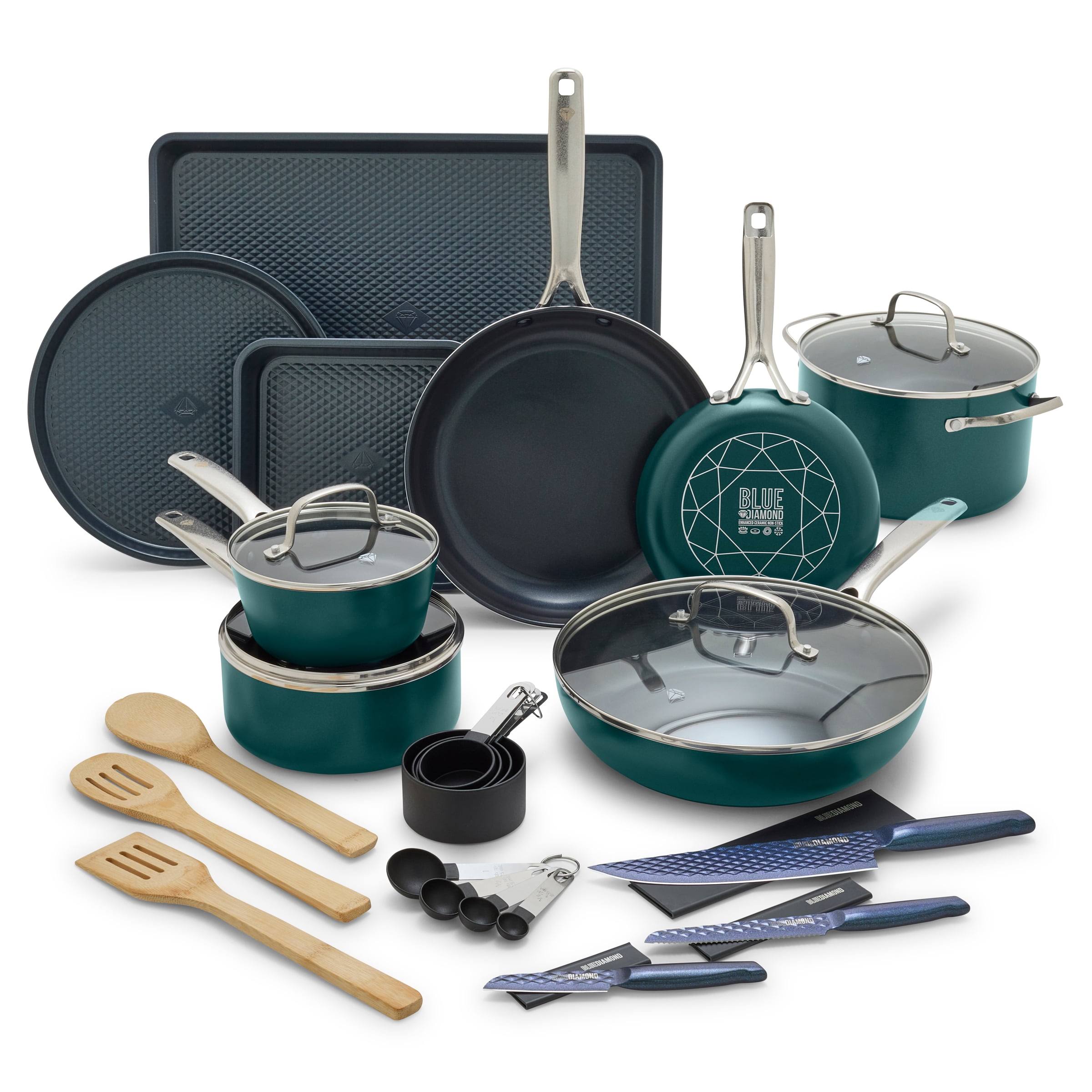 ab3aaacd51f103ddc3325fbdd94feec63b96b796c96a664f609437e2a4237f97.jpg Blue Diamond Green 30-Piece Cookware Set - Image 1