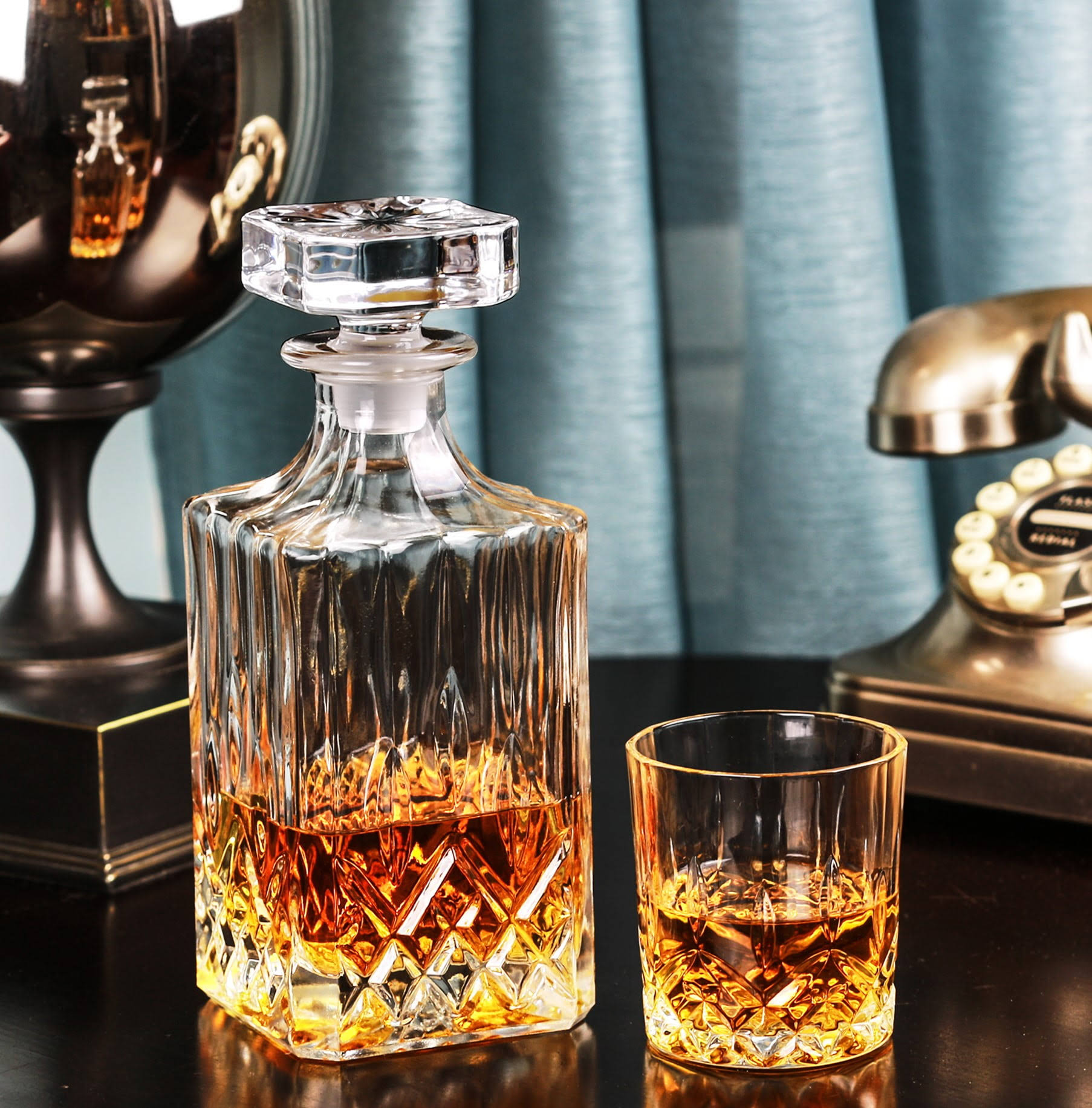 acdb3df584c5915cc53eb548547b9d6aa160e5cd8193f5b5bd8514b5be07c000.jpg Bar340 Wellfort 5 Piece Clear Glass Whisky Set - Image 1