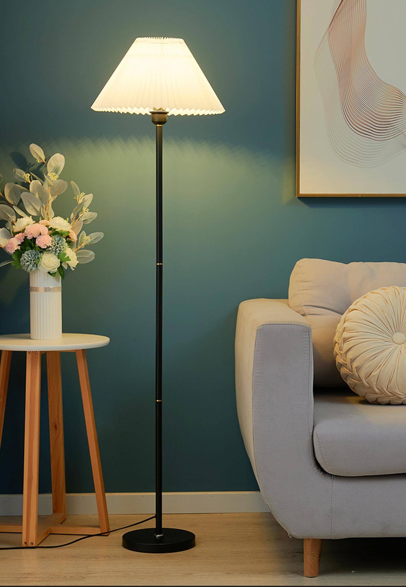 af55ec94cec79c7d57ca1ffa9586570568e45d80608cfb24631b747e489d4138.jpg Black Pole Floor Lamp Simple Design Tall Lamp with Shade Standing Lamp with LED Bulb for Living Room and Bedroom - Image 1