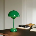 &Tradition - Flowerpot VP9 Portable Table Lamp Signal Green