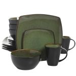 Soho Lounge 16 Piece Dinnerware Set Gibson Elite Color: Green