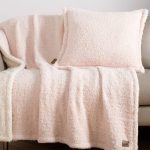 Ugg Ana Throw - Petal