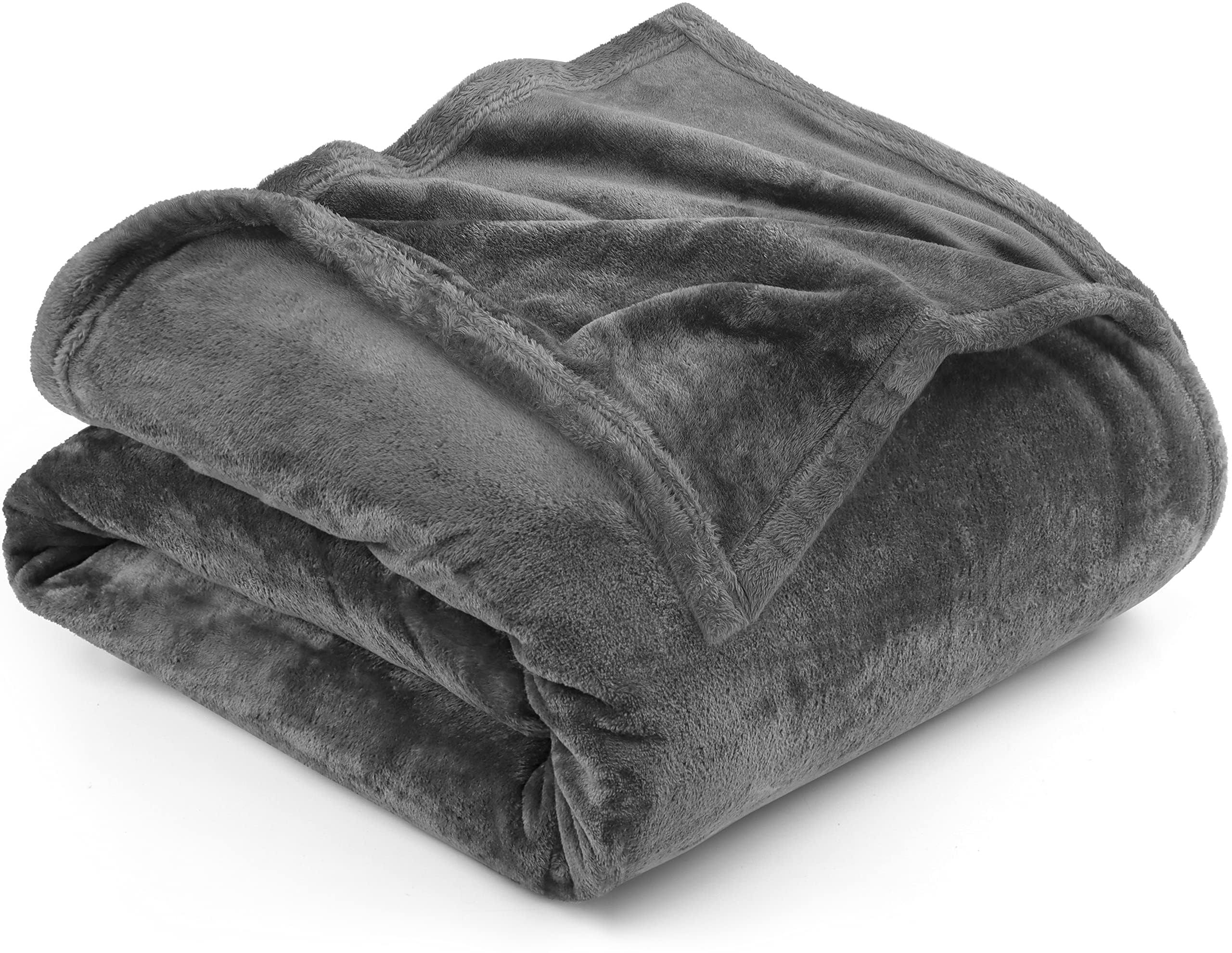 b9558904cc5760a1abd7ada809b89b0263af1cbaa114f22a8c402ded19df18de.jpg Utopia Bedding Fleece Blanket Queen Size Grey 300gsm Luxury Fuzzy Soft Anti-Static Microfiber Bed Blanket - Image 1