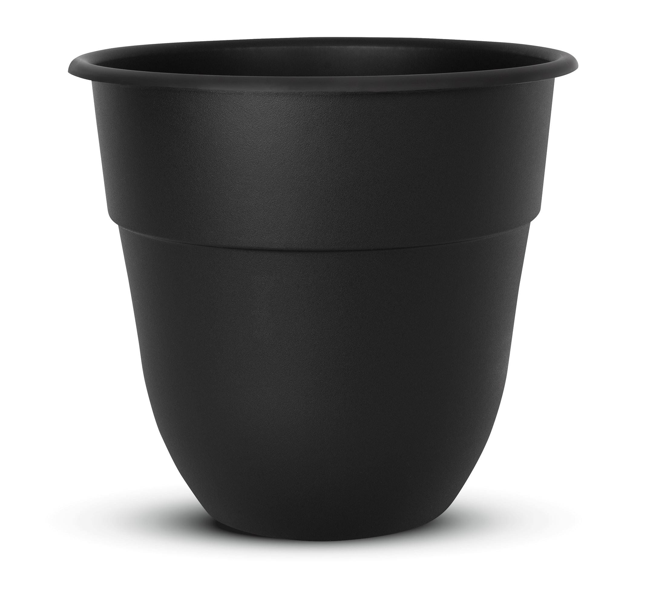 ba519e53c785f20c675cfec78672a1075ad7c87cac1a389c553df3472e022e75.jpg Suncast 15-inch Indoor/Outdoor Resin Flower Planter, Black - Image 1