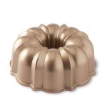 Nordic Ware Original Bundt Baking Pan, Original