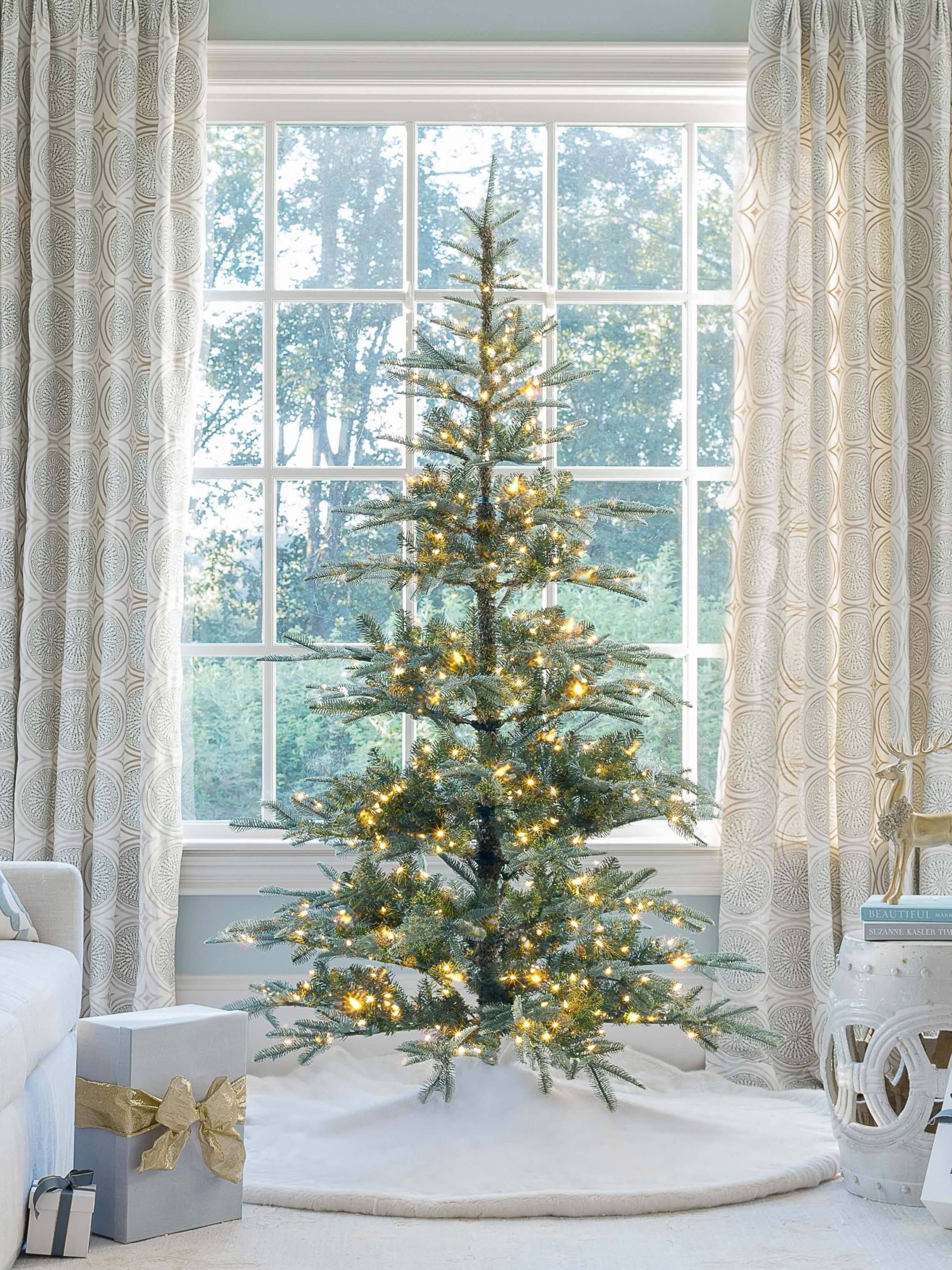c0d694120d5254d7de6b0232185316e53c5205c5e9f81b2c8be46b18d24d13f8.jpg King of Christmas 7 ft King Noble Fir Artificial Christmas Tree with 500 Warm White LED Lights - Image 1