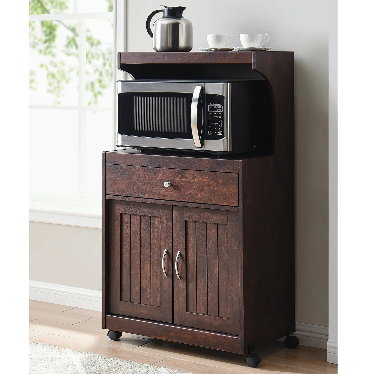 c20ade3654d1b4a6151a60a8062307a267bc57f4cd5eb48698be1170882dd28f.webp Home Source Mahogany Microwave Cart with Double Door Cabinet, 1 Drawer, and Top Shelf - Image 1