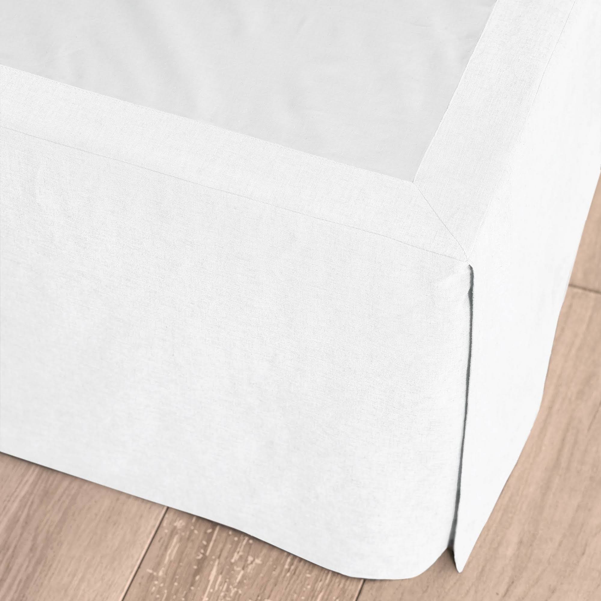 c2330ca7f0156e46310393790498ce8d9bda45d4a2e085e75811c1fd18bead19.jpg King Linen Blend Bedskirt White - Casaluna - Image 1