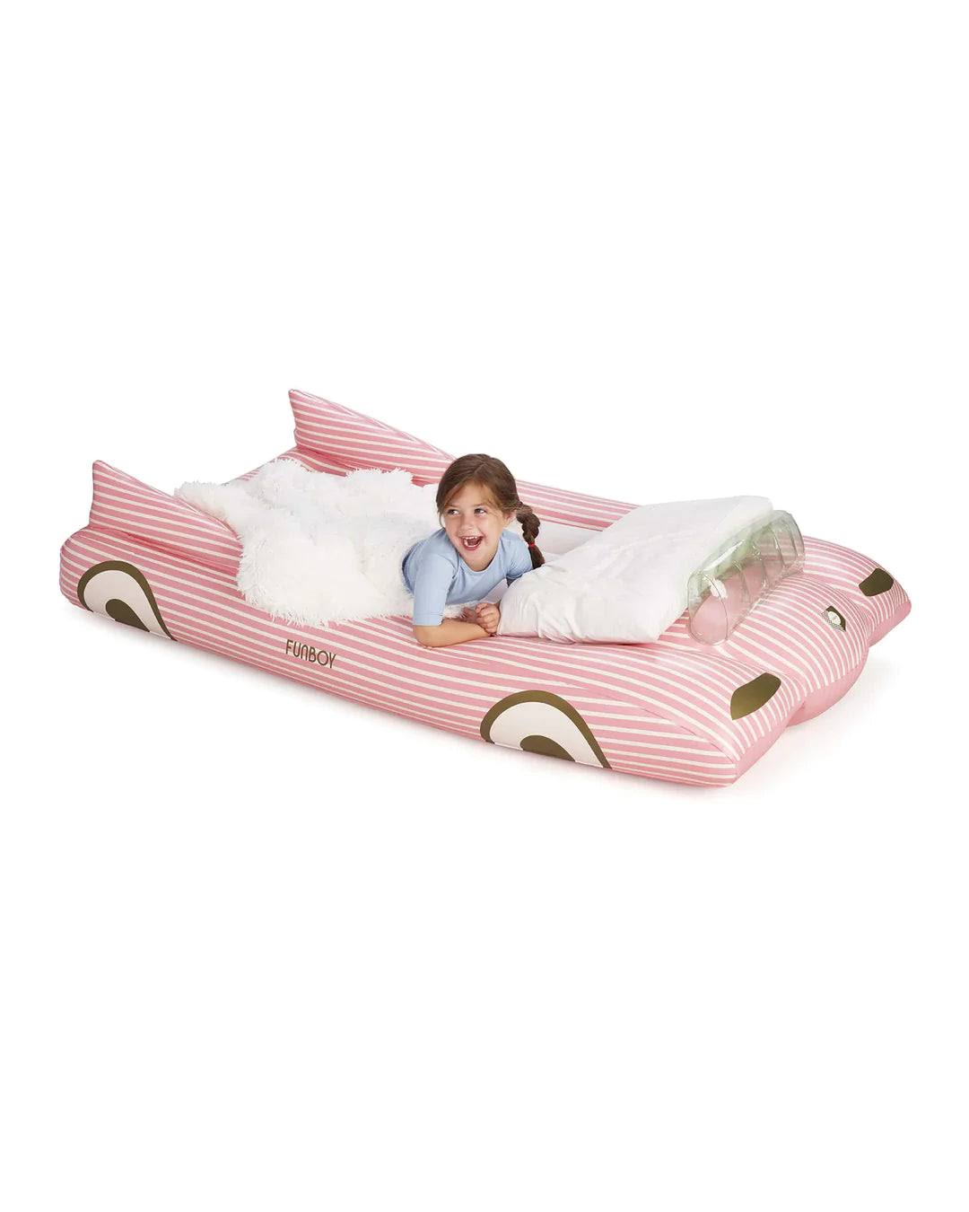 c6e33c210e9c6e28038f8e2f2b2d231b90be500c00d9982508908718674cbb54.jpg FUNBOY - Kids Pink Inflatable Travel Bed & Mattress - Image 1