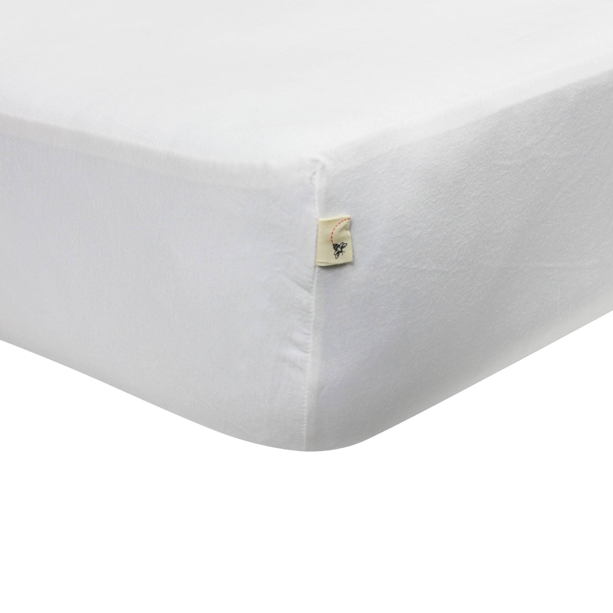 c77670ad8c22f3e2c06f67122f030cfe1745ff5c623ed028937ae03a3436e848.jpg Burt's Bees Baby Organic Jersey Fitted Crib Sheet - Cloud - Image 1