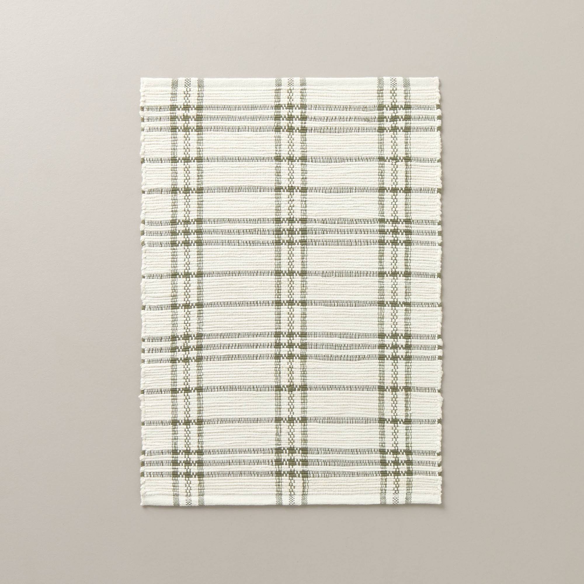 ca977f6811690d13bf1573096e3620cc5a8840ad9c62d2177fe5c72bf1b0d942.jpg Hearth & Hand Accents | 2 x 3 Accent Rug Hearth and Hand -Target | Color: Green/White | Size: Os | Jennarsouth's Closet - Image 1