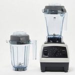 Vitamix Explorian 48oz Variable Speed Blenderw/Dry Container