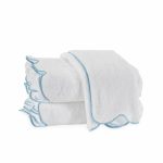 Matouk Cairo Scallop Guest Towel - Light Blue