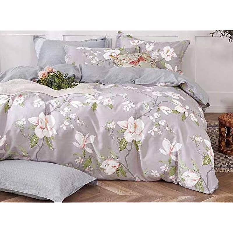 ce5484110c0f6c188a0eb76015954314e9525daf75a8fade74450222e2dcf626.jpg Swanson Beddings Magnolia Reversible Floral Print 3-Piece 100% Cotton Bedding Set: Duvet Cover and Two Pillow Shams (Queen, Lilac Grey) - Image 1