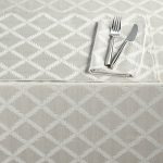 Lenox Laurel Leaf Oblong Tablecloth, Platinum, 70x122"