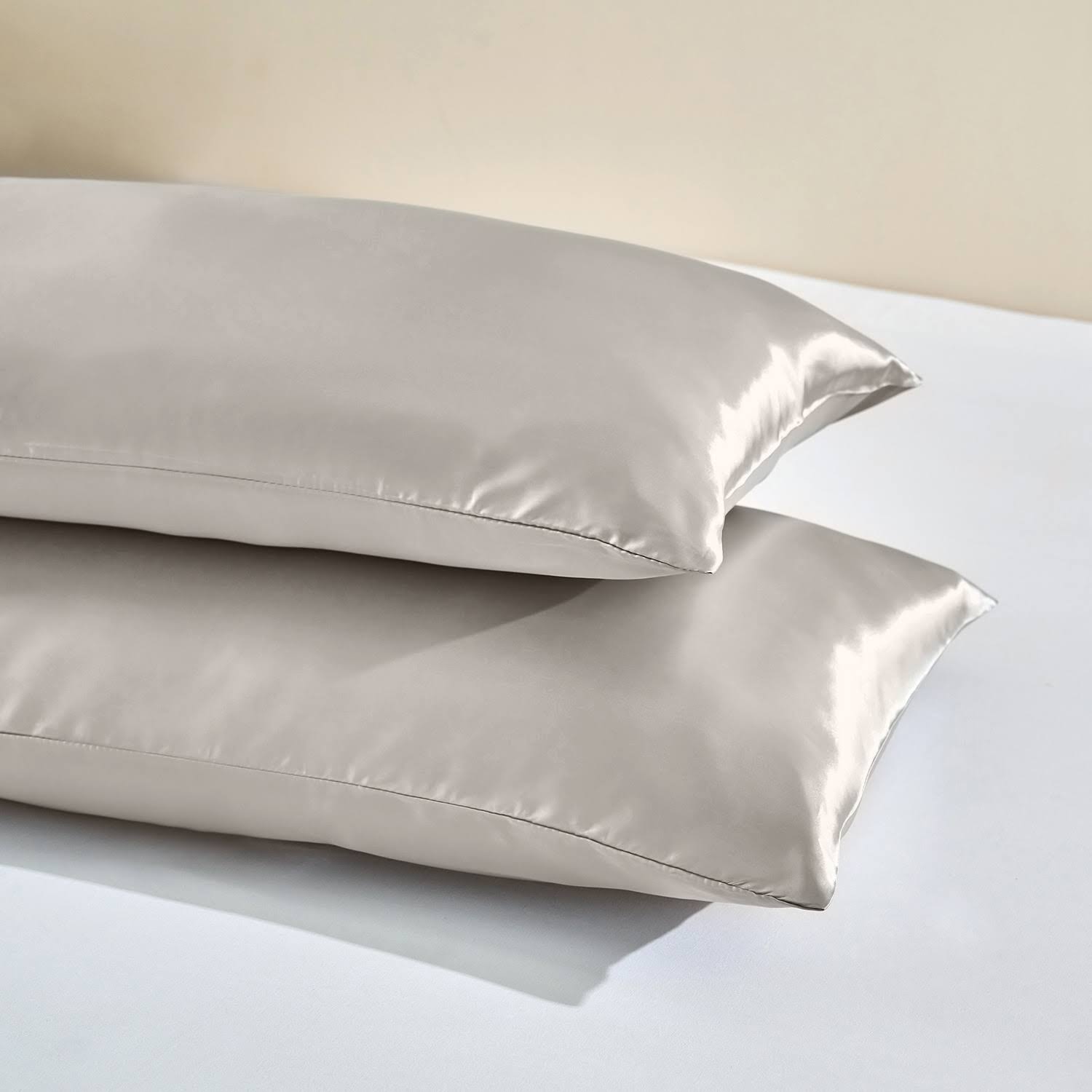 cf1d7907a7b53c25510fa333f33ef59e51c8d7965e9b9a3d48ccd8155f09a540.jpg 2 Pack Satin Pillowcase Silky Pillow Cases Set - Queen - Silver Grey - Image 1