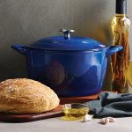 Tramontina Enameled Cast Iron 7-Quart Covered Round Dutch Oven (Classic Blue)