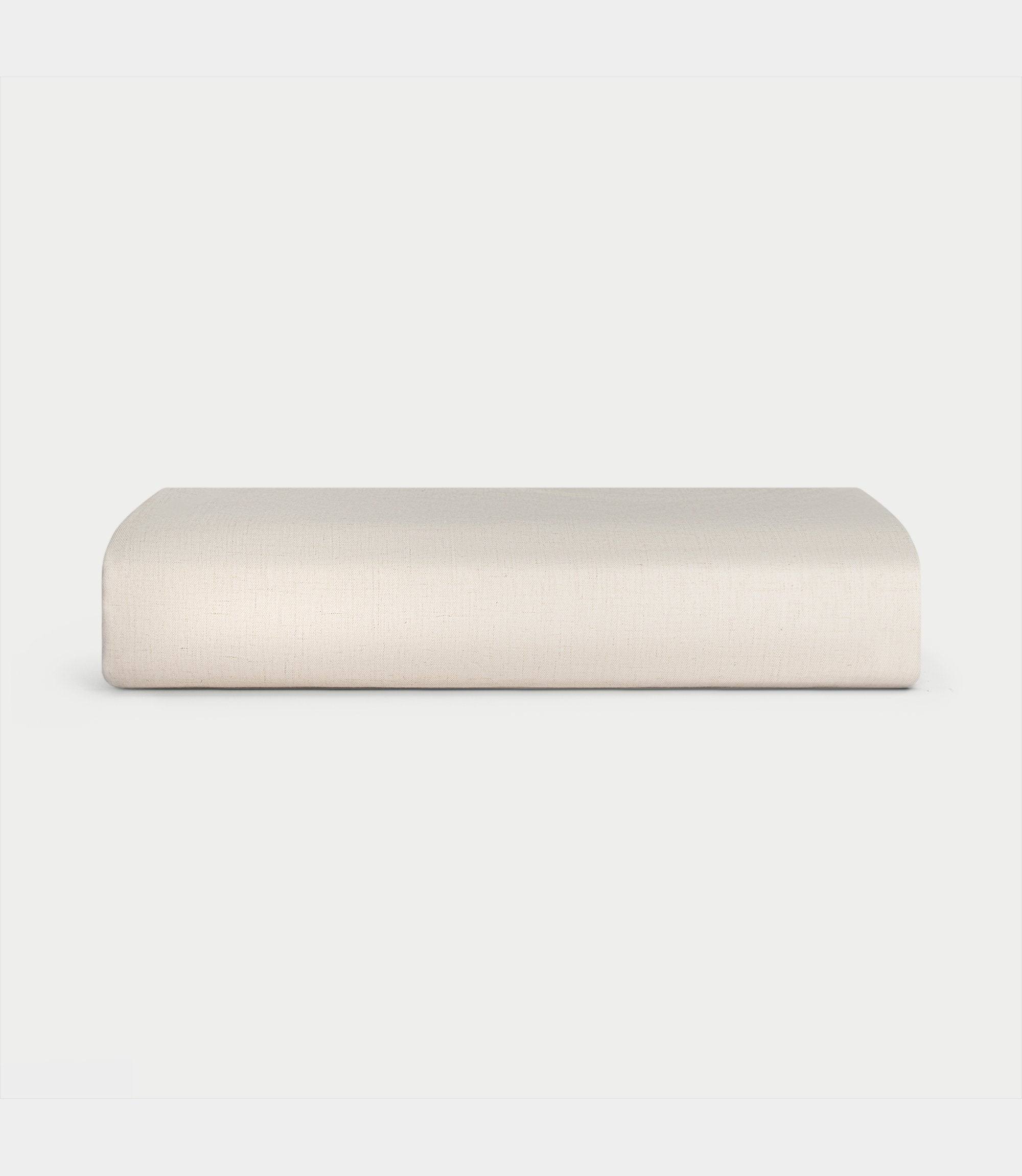 d0d65d49260eb6371b34c36ff148bde68a0171a10cab5219e9052a64bb82177e.jpg Cozy Earth Linen Fitted Sheet, Crib - Natural - Image 1