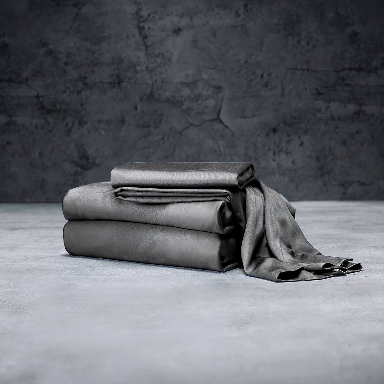 d0f8ba02312367a21687f38d876be132358ce1d8480a0fd3c9ccdf19ae80f252.jpg LUXOME Luxury Sheet Set | 100% Viscose from Bamboo | Full Size - Charcoal | Deep Pockets | 4-Piece Set (Fitted, Flat, 2 Pillowcases) - Image 1
