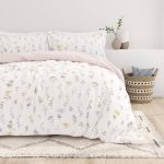 Home Collection Premium Ultra Soft Wild Flower Pattern 3 Piece Reversible Duvet Cover Set, King/California King - Pink