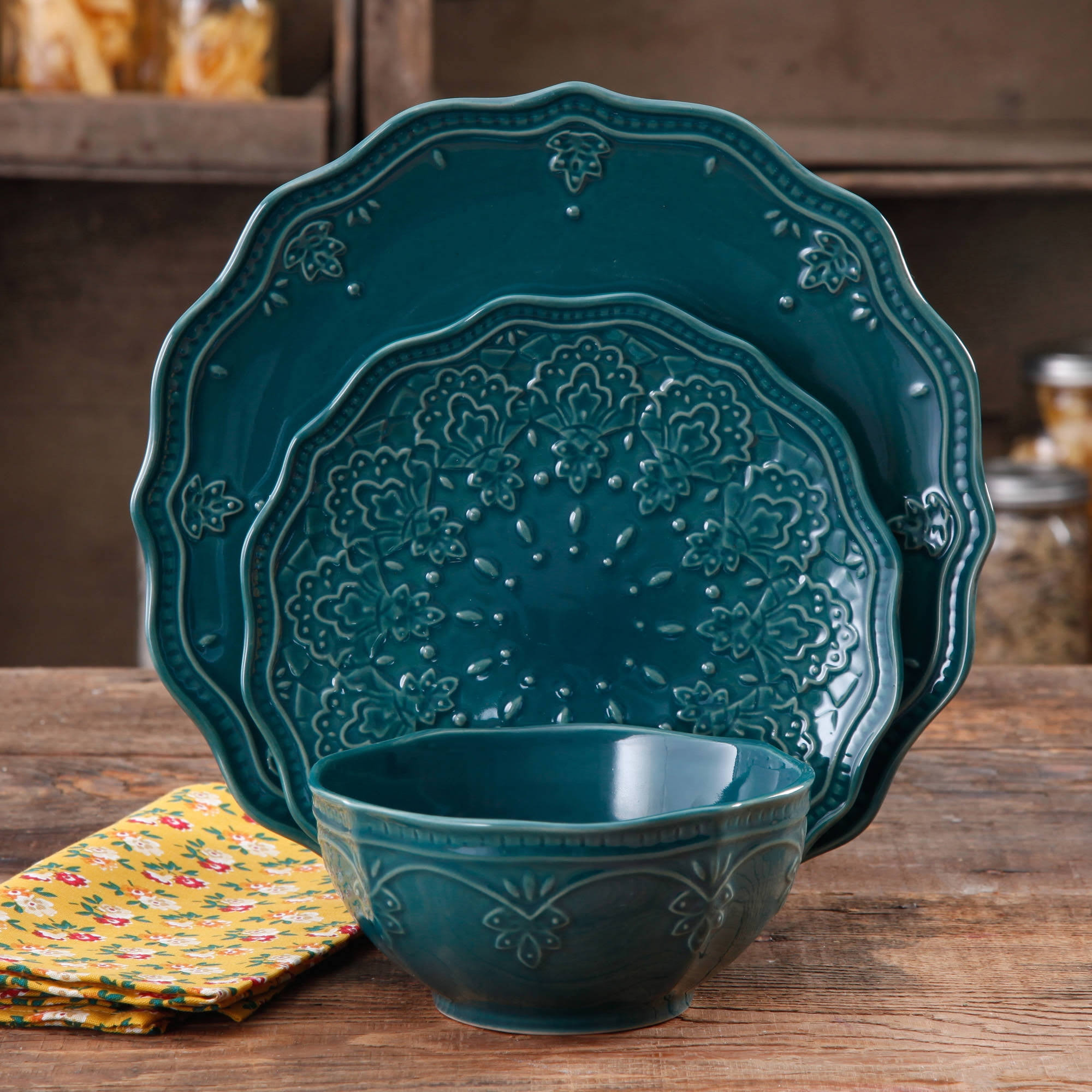 d33de995d53b26e88d97d43b4a015f78e3925d4c76e766431390700f39c04cca.jpg The Pioneer Woman Farmhouse Lace Dinnerware Set - 12 piece - Image 1