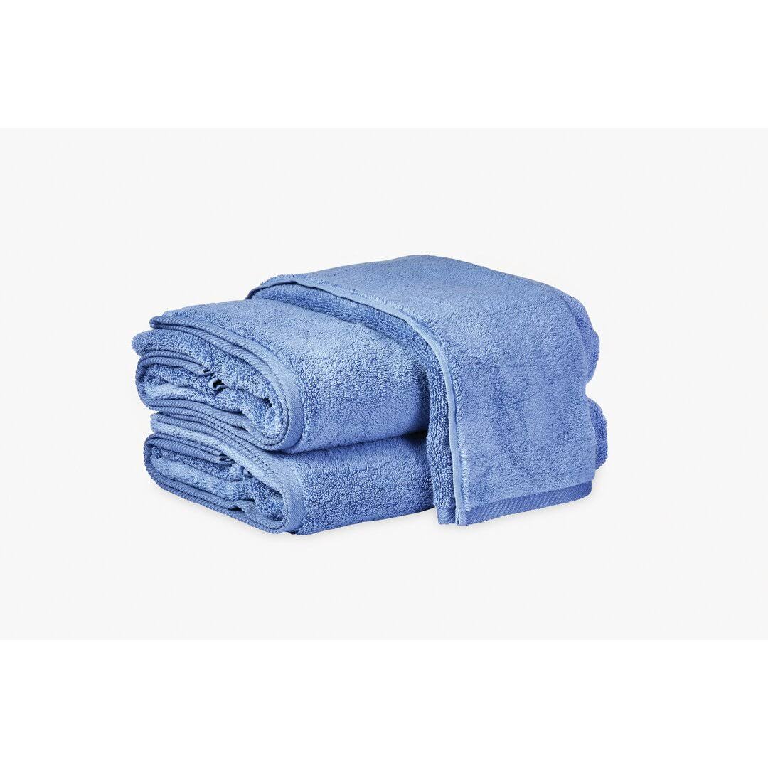 d403aa625fcf2a6e2dc7ddbaa6afa5dc095463e9c89d8f0c760e66608a8e4d17.jpg Matouk Milagro - Bath Towel, Periwinkle - Image 1