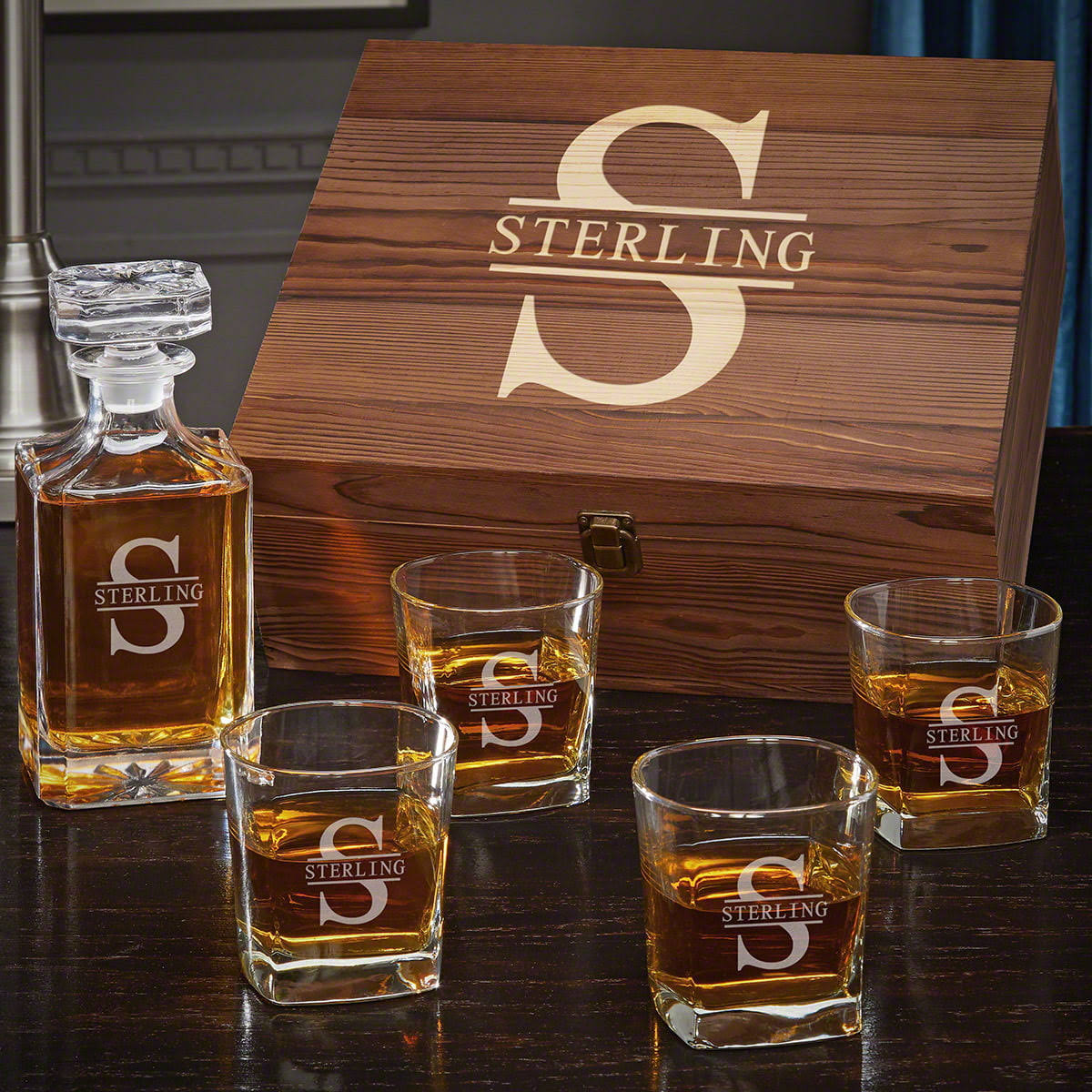 e904eb5304242f90a94fa776fc120bd70722fc473f4015bd82d9039a4e09d2cb.jpg Oakmont Custom Carson Decanter Set with Square Rocks Glasses - Image 1