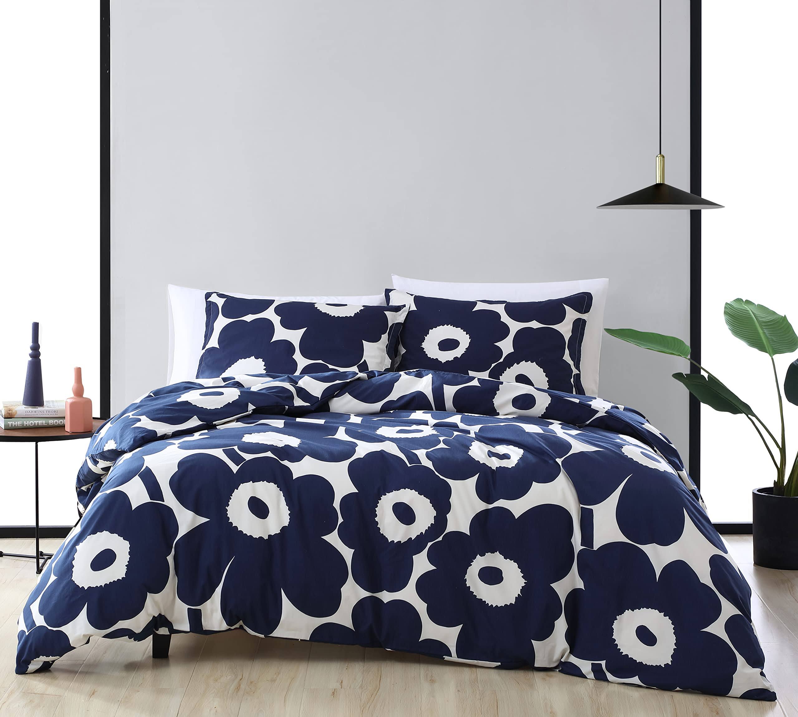 ee2ec7f000d348d3899f27a83a4bedaf4aa035b04a17457424e96960db75f75e.jpg Marimekko Unikko Blue Duvet Cover Set, Full/Queen - Indigo - Image 1