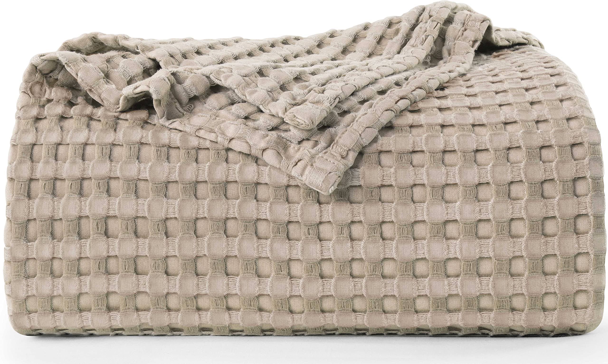ef16e382166b500d3cbdb7f48f5dc6b4907d668b0430795956596494d7567782.jpg Utopia Bedding Cotton Waffle Blanket 300 GSM (Khaki - 60x50 Inches) Soft Lightweight Breathable Bed Blanket Throw Size Layering - Image 1